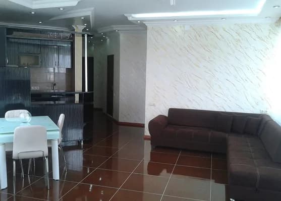 Urgently Short term rent 3-room apartment in Batumi