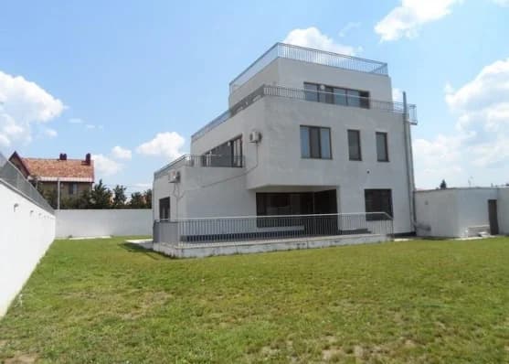 For sale 7-room house in Digomi 7, in Tbilisi
