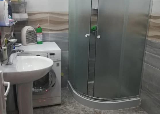 Short term rent 5-room apartment in Zugdidi