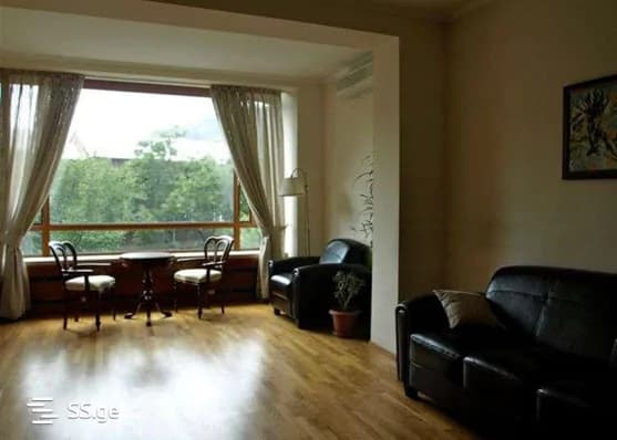 Urgently For rent 4-room apartment on Mtatsminda, in Tbilisi