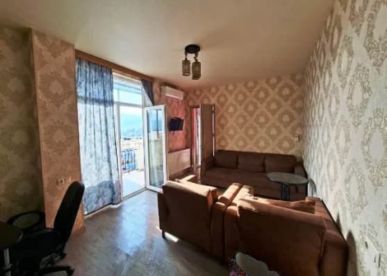 Urgently For rent 2-room apartment in Batumi