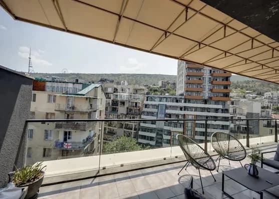 For sale 7-room apartment in Vake, in Tbilisi