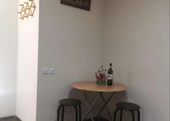 Urgently For rent 1-room apartment in Avlabari, in Tbilisi