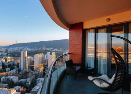 Urgently For rent 4-room apartment on Saburtalo, in Tbilisi