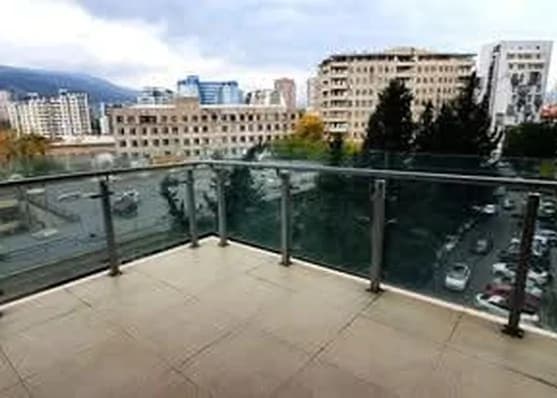Urgently For sale 3-room apartment on Saburtalo, in Tbilisi