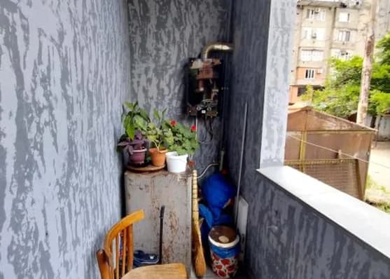 For sale 3-room apartment in Kutaisi
