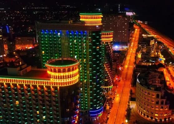 Urgently For sale 1-room apartment in Batumi