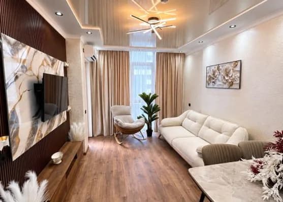 Urgently For sale 3-room apartment in Batumi thumbnail 4