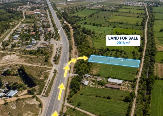 For sale 2016 m² land plot