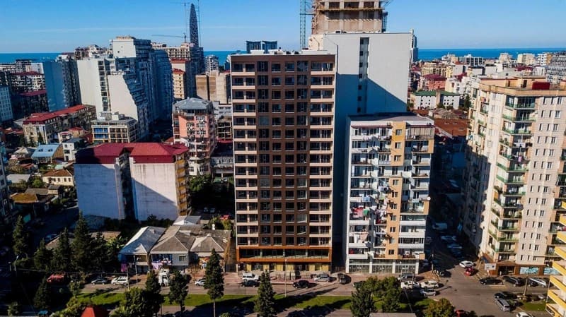 Homeside Batumi thumbnail 2