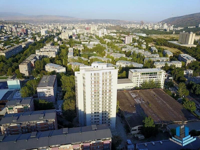 Zurab Anjaparidze St, 23 thumbnail 4