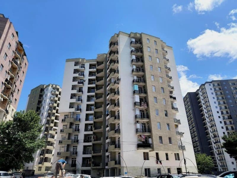 Teimuraz Bochorishvili St, 5