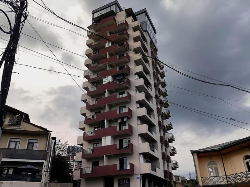 Dux Saburtalo Apartment
