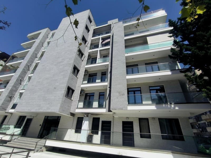 Giorgi Tereverko St, 18 thumbnail 2