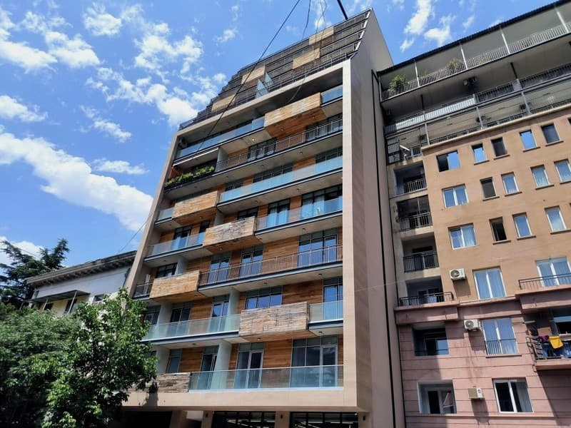 Hausart Vake Park Plaza