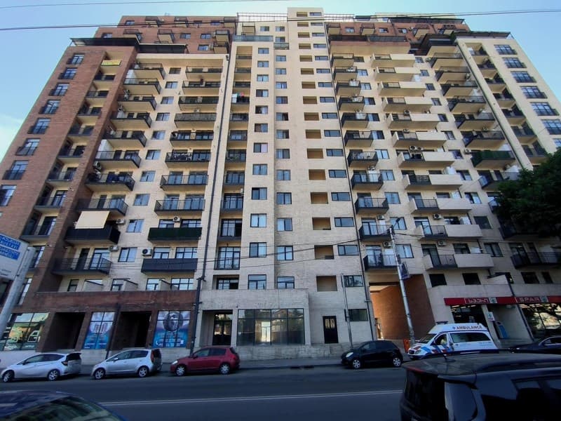 Richard Holbrooke St, 9a