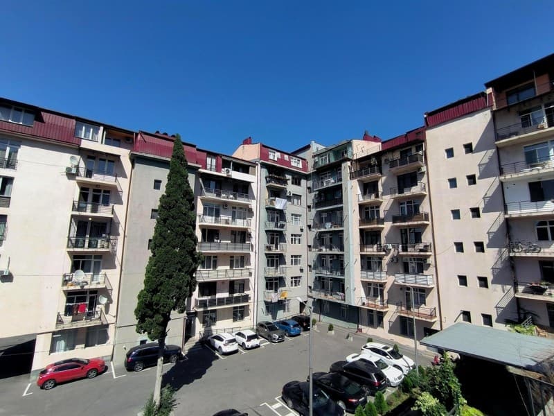 Monolith Ortachala Residence