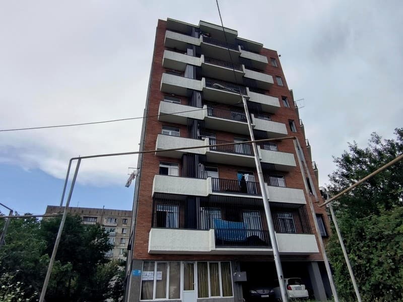 Valeri Utiashvili St, 20