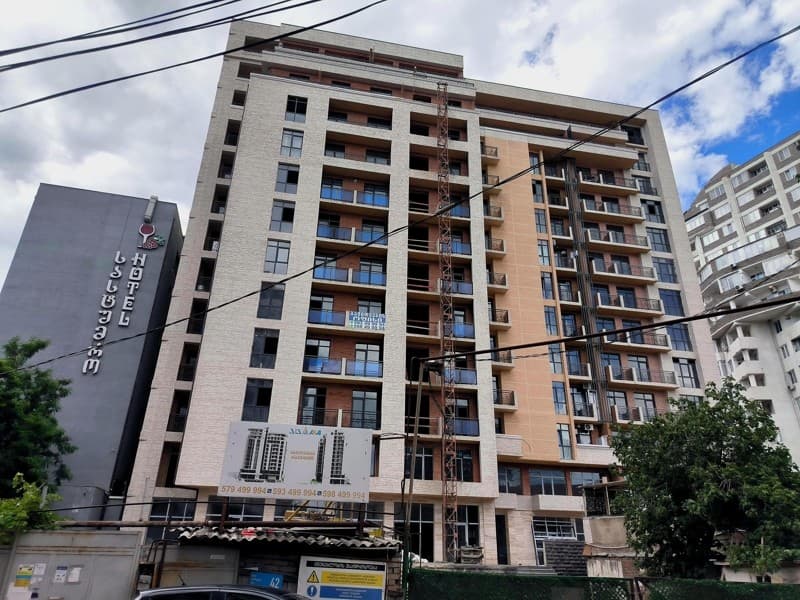 Bidzina Kvernadze St, 33