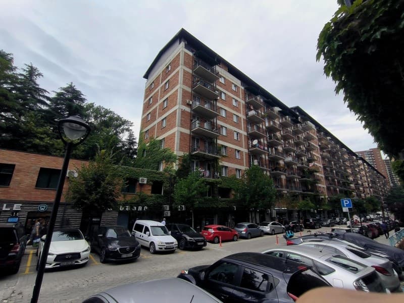 Jikia House