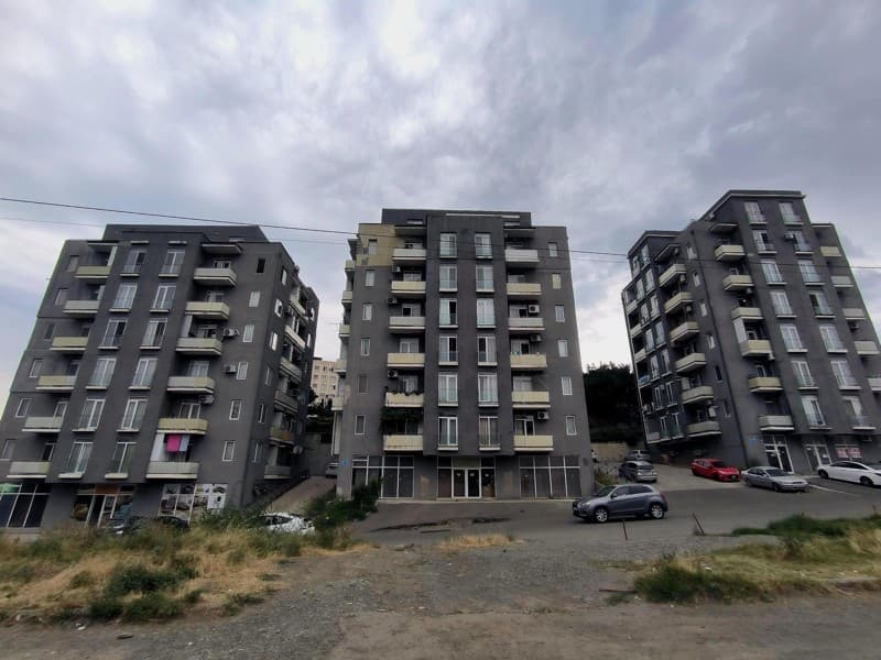 Tariel Putkaradze Street, 6-10
