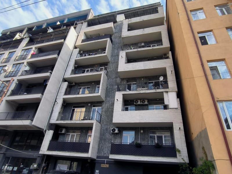 Mikheil Burdzgla St, 20