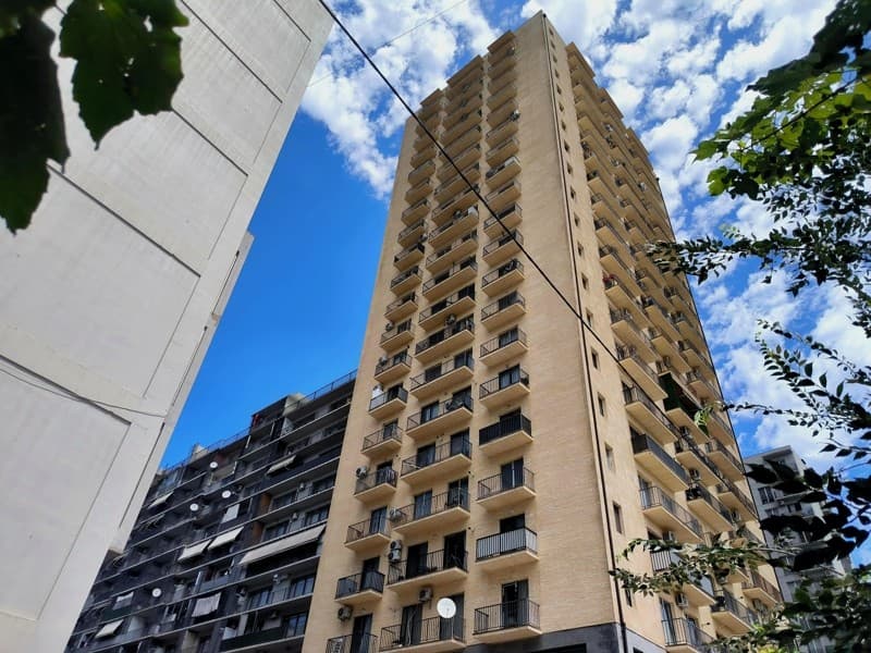 Tsotne Dadiani St, 7d, 7b