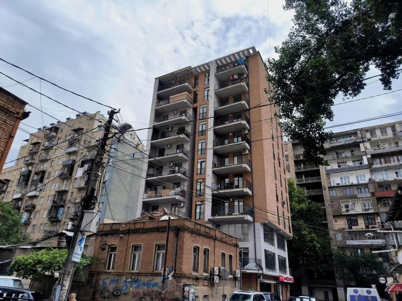 Simon Chikovani St, 45