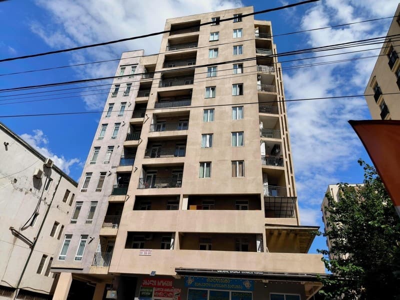Tinatini St, 2