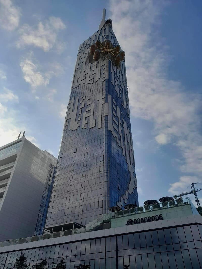 Batumi Tower thumbnail 3
