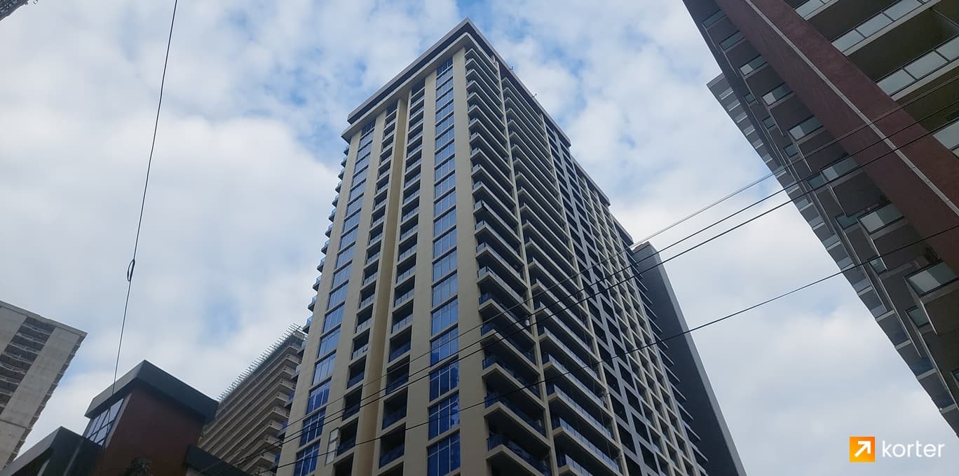 Komunna Tower thumbnail 4