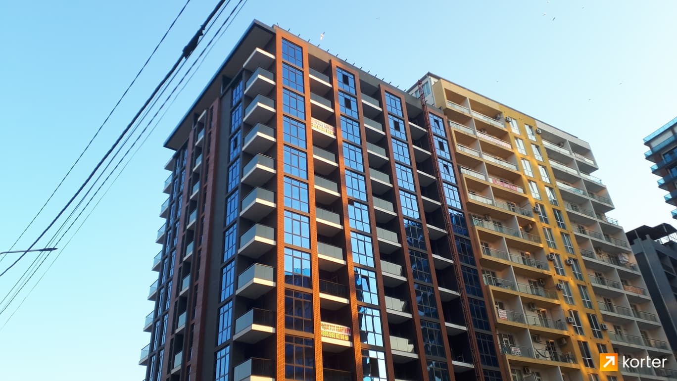 Sea Star Building thumbnail 4
