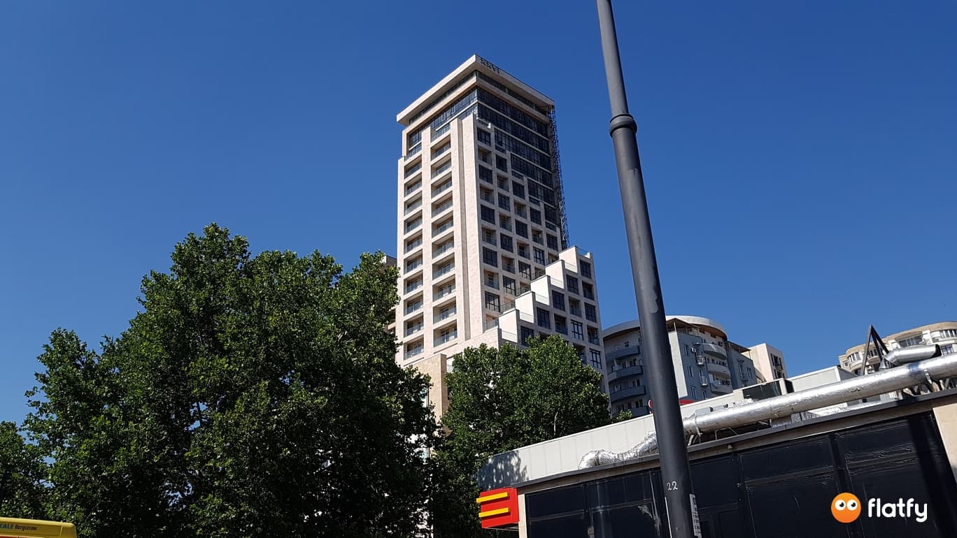 INSI Tower thumbnail 3