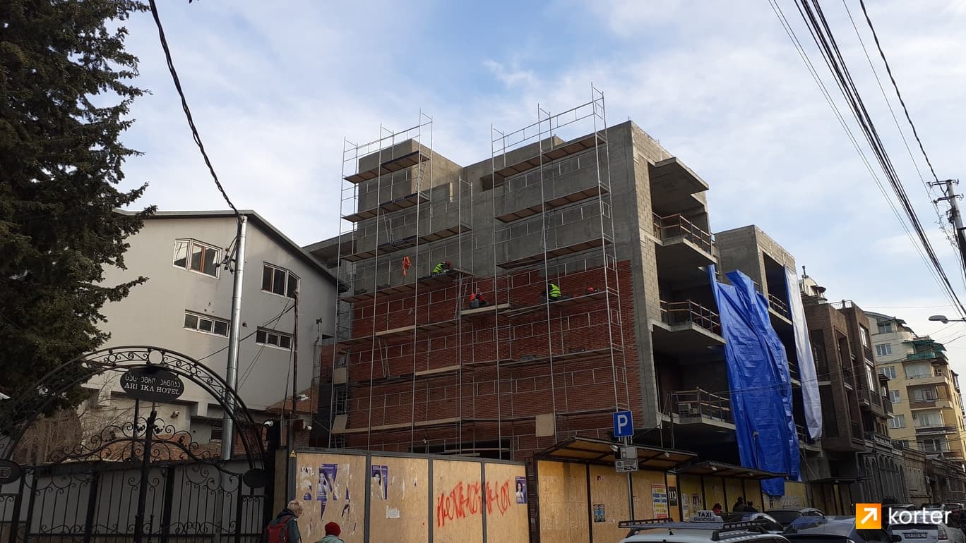 Downtown Apartments thumbnail 3