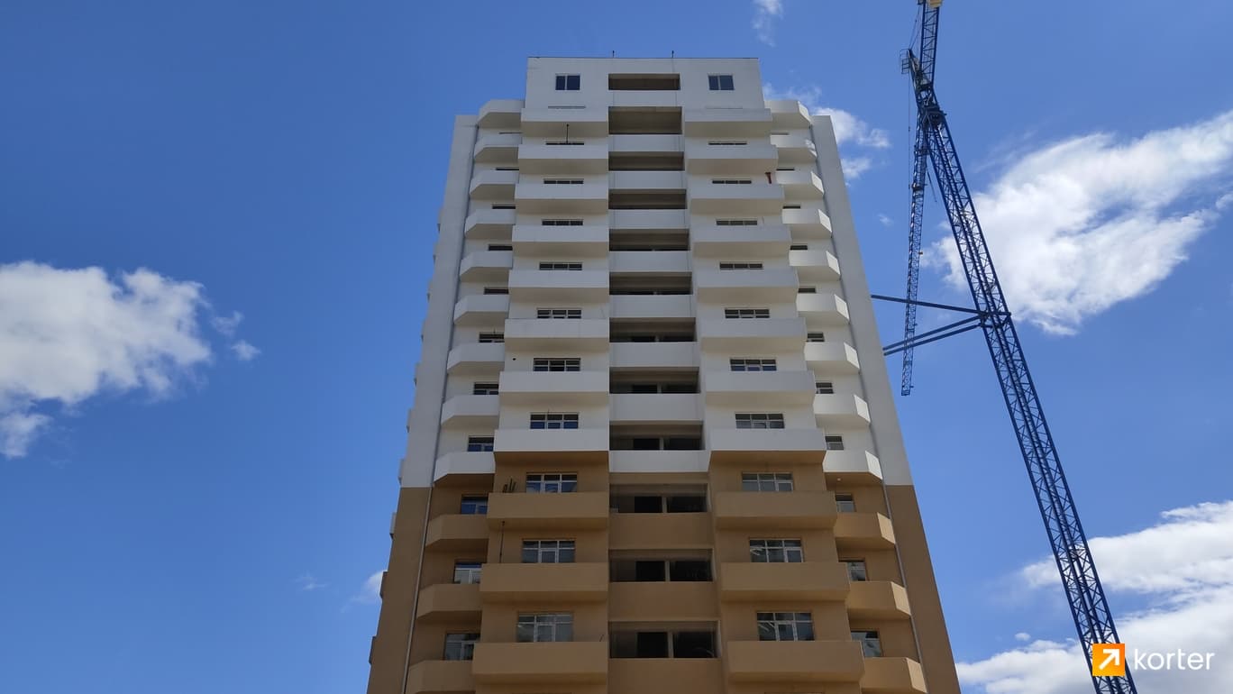 West House thumbnail 3
