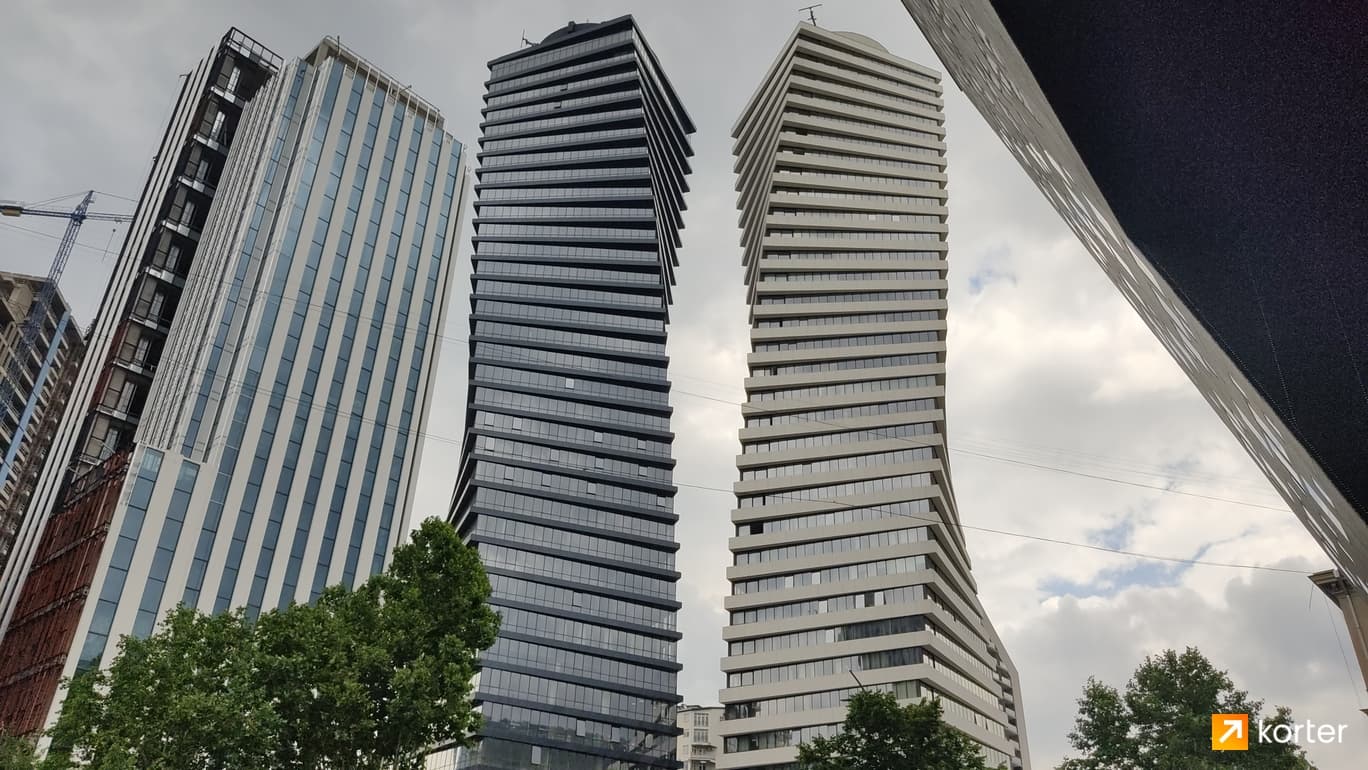 Axis Towers thumbnail 3