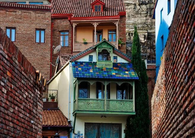 Georgia Residency and the Path to Citizenship Through Real Estate (2026)
