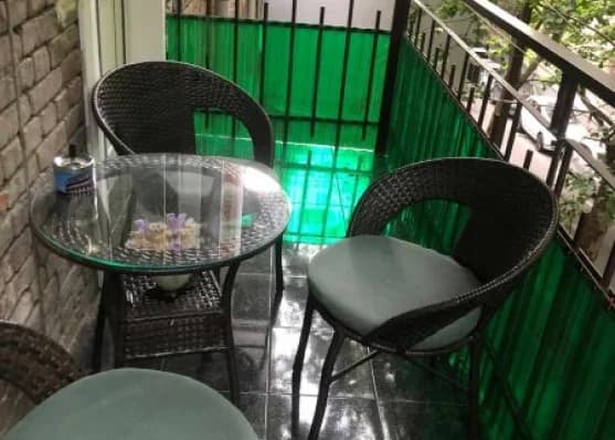 Urgently For rent 5-room apartment on Vera, in Tbilisi