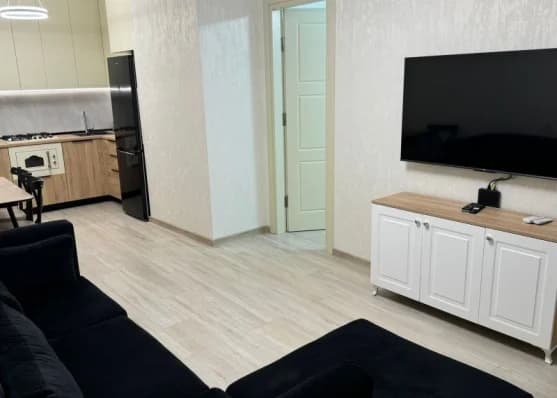 Urgently For sale 3-room apartment in Batumi