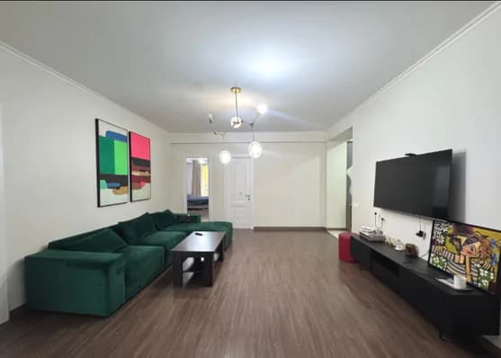 Urgently For rent 4-room apartment in Vake, in Tbilisi
