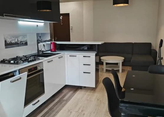 Urgently For rent 3-room apartment on Saburtalo, in Tbilisi