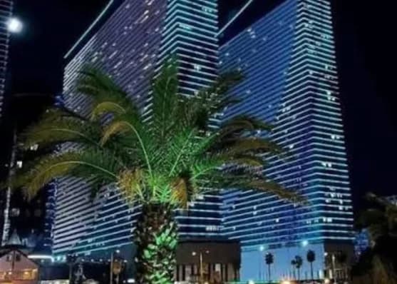Urgently For sale 2-room apartment in Batumi