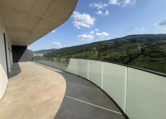 For sale 5-room apartment on Saburtalo, in Tbilisi