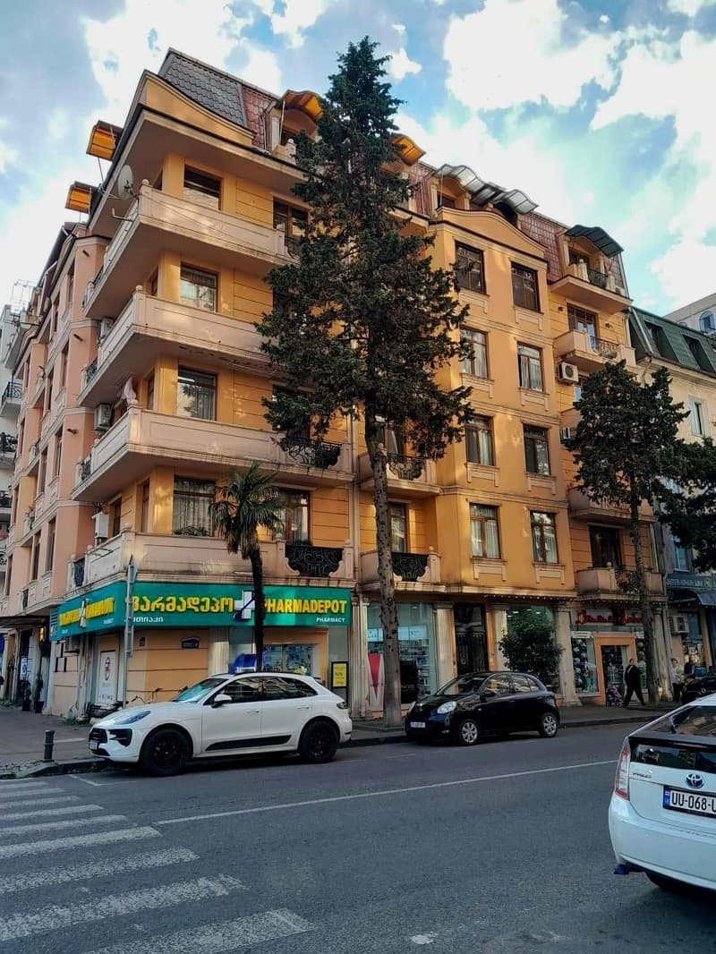 Petre Melikishvili St, 18